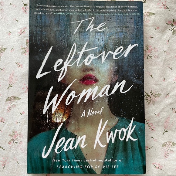 Bundle of Books - Picture 1 of 6